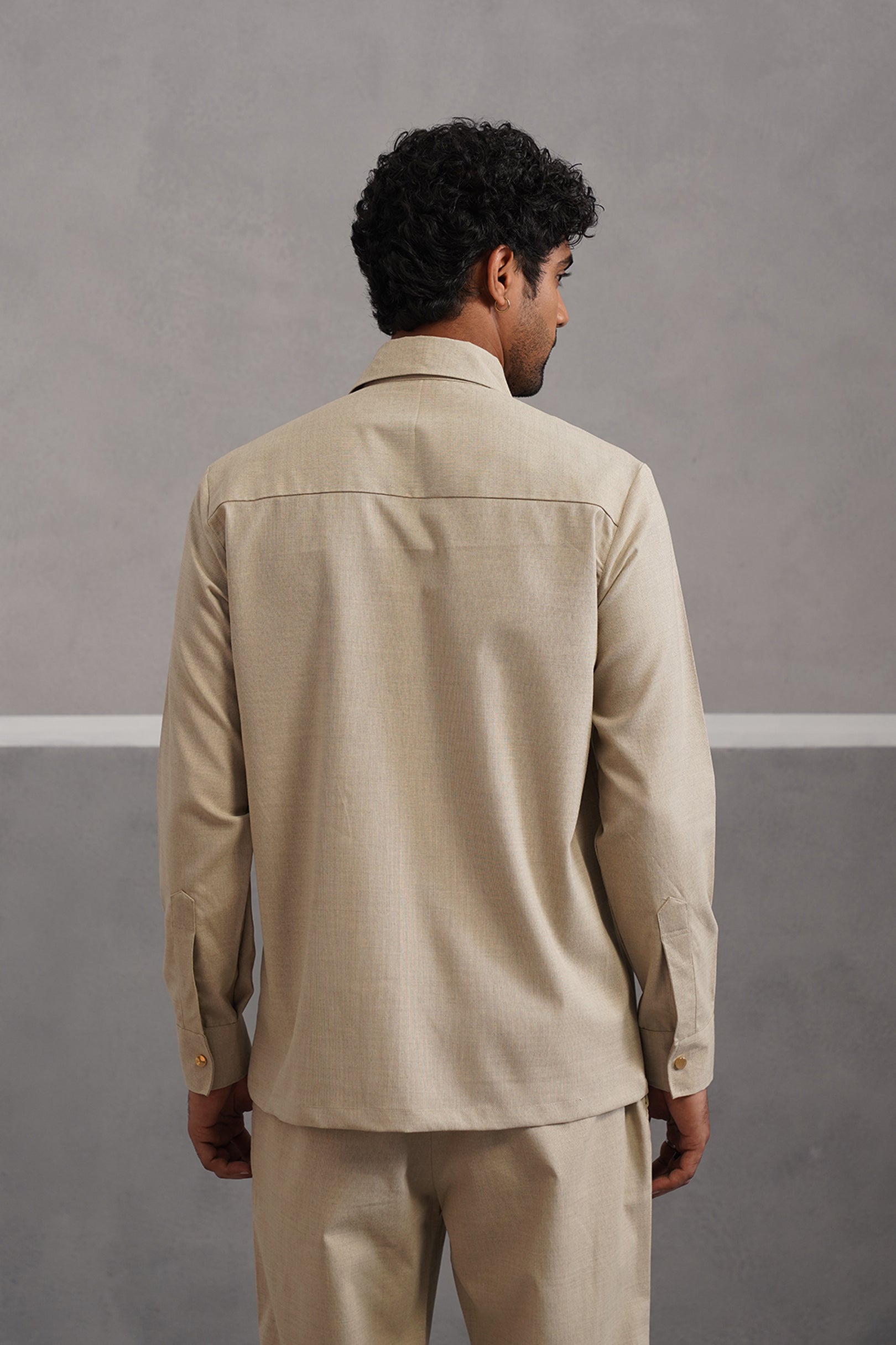Italian Linen Lycra Four Buckle Pocket Shirt - Beige