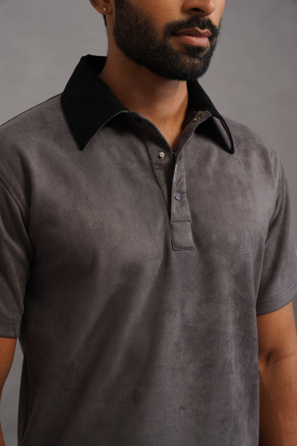Rich Suede Fabric Collar Polo Tshirt - Grey